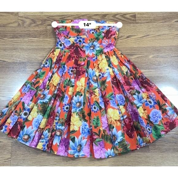Cara Cara  mini strapless floral multicolored Pleated Nadia Dress 4 - Picture 8 of 16